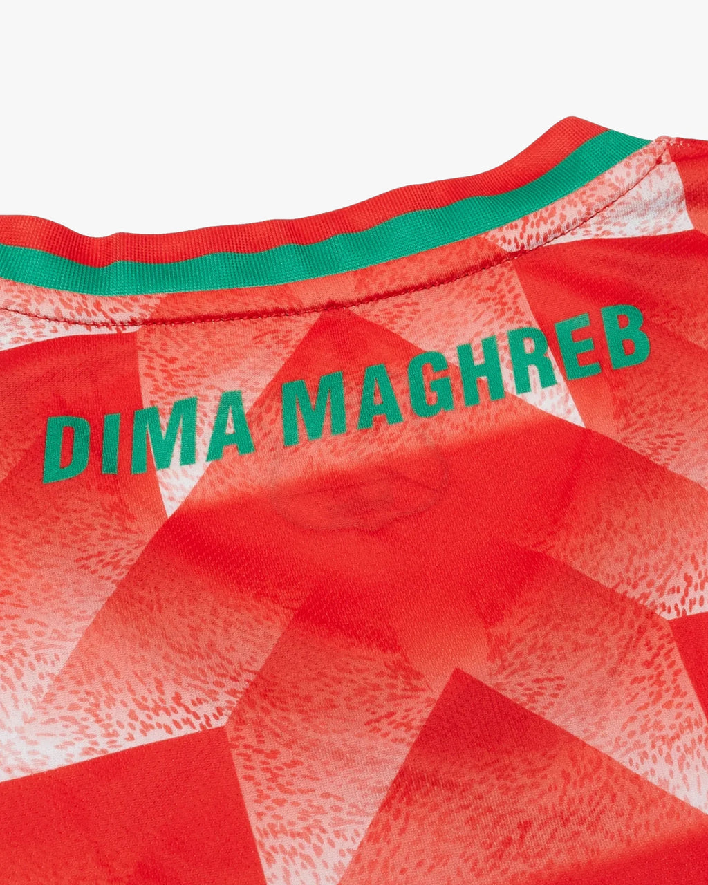 Col Dima Maghreb maillot maroc palestine finition rouge vert broderie texte nuque détail